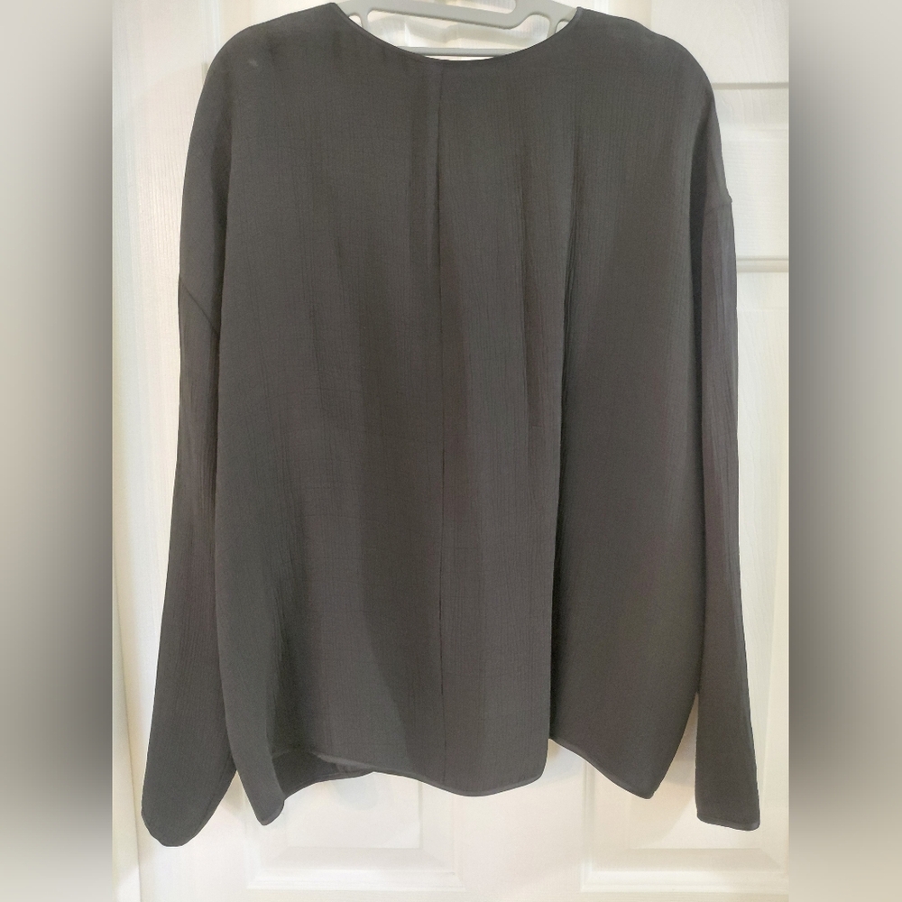 Eileen Fisher Black Zip-Front Lightweight Jacket - Picture 6 of 7